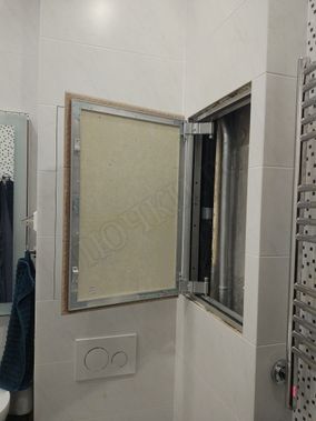 Люк под плитку Секрет 3.0 200*200 Люк под плитку Секрет 3.0 200*200