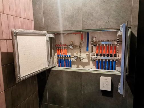 Люк под плитку Секрет 3.0, 2 створки 1050*950 Люк под плитку Секрет 3.0, 2 створки 1050*950