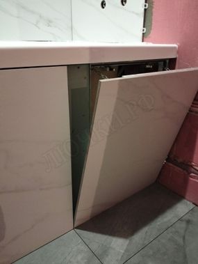 Люк под плитку АлюЛайт II 800*400 Люк под плитку АлюЛайт II 800*400