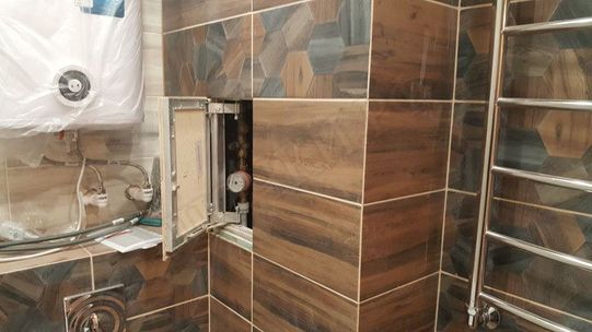 Люк под плитку Нажимной Секрет-Лайт 2 створки 1100*450 Люк под плитку Нажимной Секрет-Лайт 2 створки 1100*450