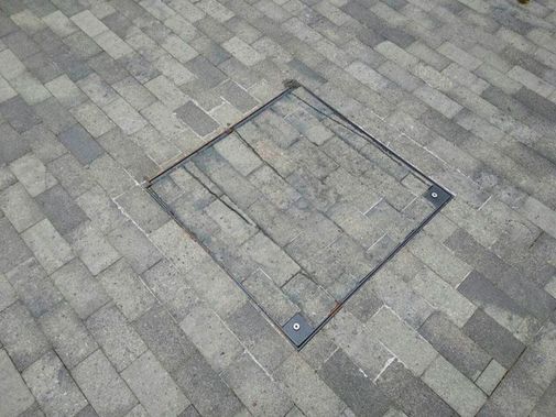 Напольный люк Брус Ли Стальной, Съемная дверца 800*600 Напольный люк Брус Ли Стальной, Съемная дверца 800*600