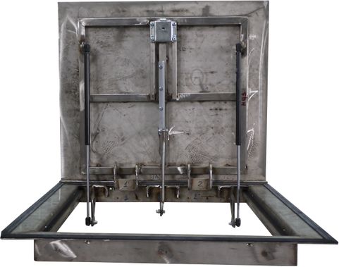 Напольный люк Дворник Уголок, нержавеющая сталь AISI 304 1000*2500 Напольный люк Дворник Уголок, нержавеющая сталь AISI 304 1000*2500