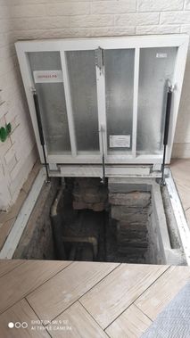 Напольный люк Самоподъемный Невидимка уголок 700*1600 Напольный люк Самоподъемный Невидимка уголок 700*1600