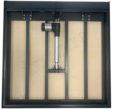 Напольный люк с электроприводом 1050*1150 Напольный люк с электроприводом 1050*1150